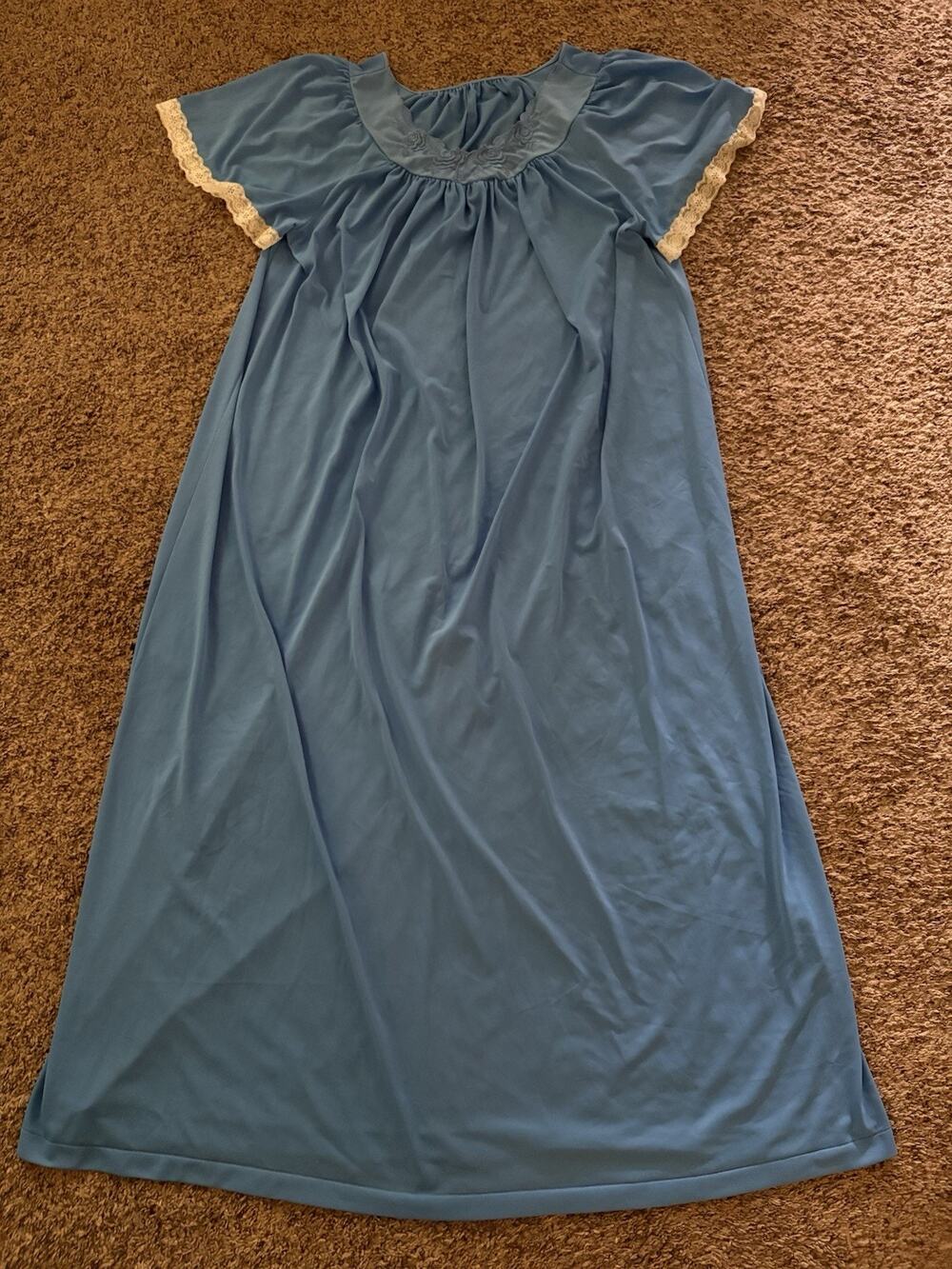 Shadowline Vintage Nightgown Embroidered Lace Trim Blue Nylon Maxi Long Sz Large
